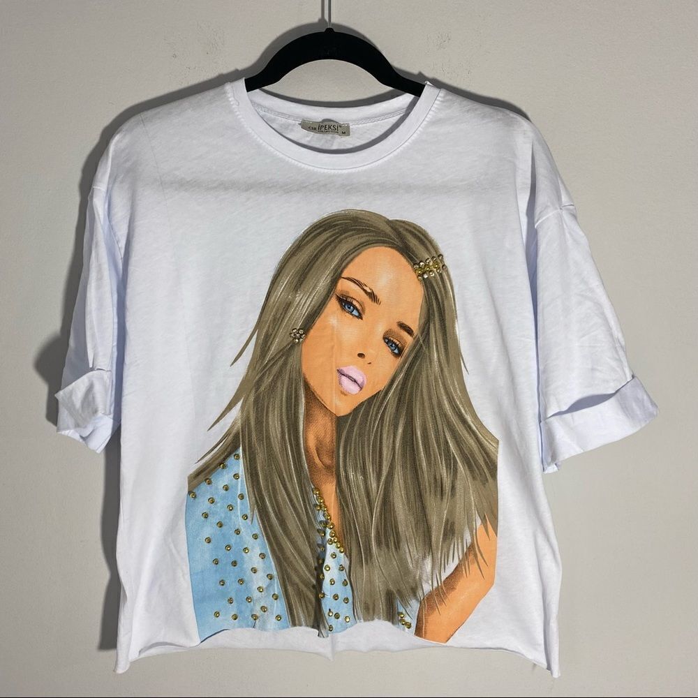 Women’s Boxy Cut Girl Printed 3D Short Folded Sleeve Tee